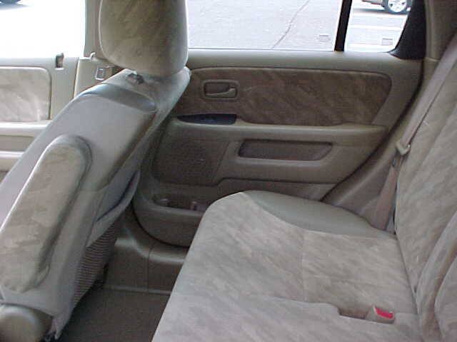 Used 2004 Honda CR-V EX image 15