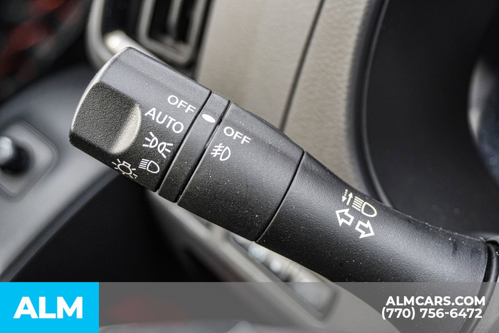 Used 2025 Nissan Frontier PRO-4X w/ Pro Convenience Package image 32