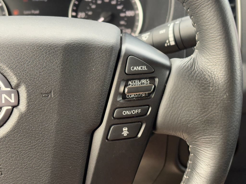 Used 2024 Nissan Frontier SL w/ Technology Package RWD image 12
