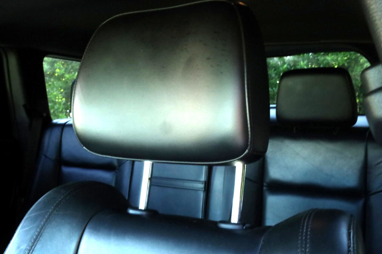 Used 2021 Jeep Grand Cherokee Limited image 28