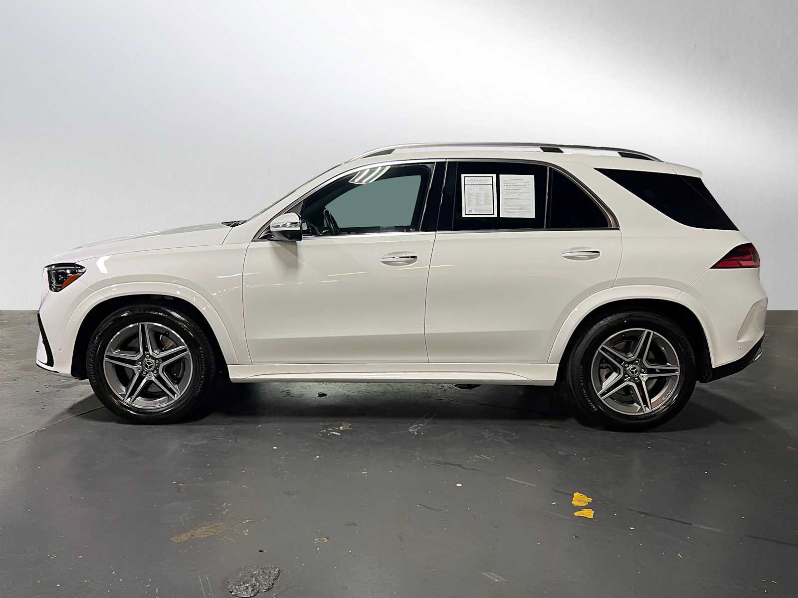 Used 2024 Mercedes-Benz GLE 350 4MATIC image 6