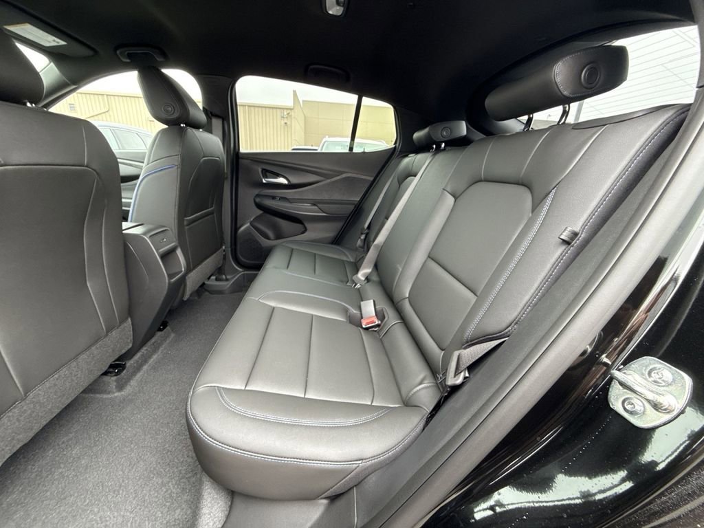 New 2026 Buick Envista Sport Touring w/ Convenience I Package FWD image 23
