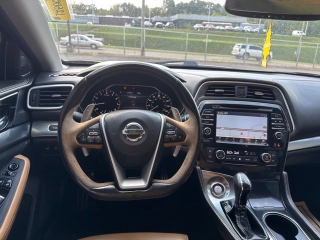 Used 2016 Nissan Maxima SR FWD image 13