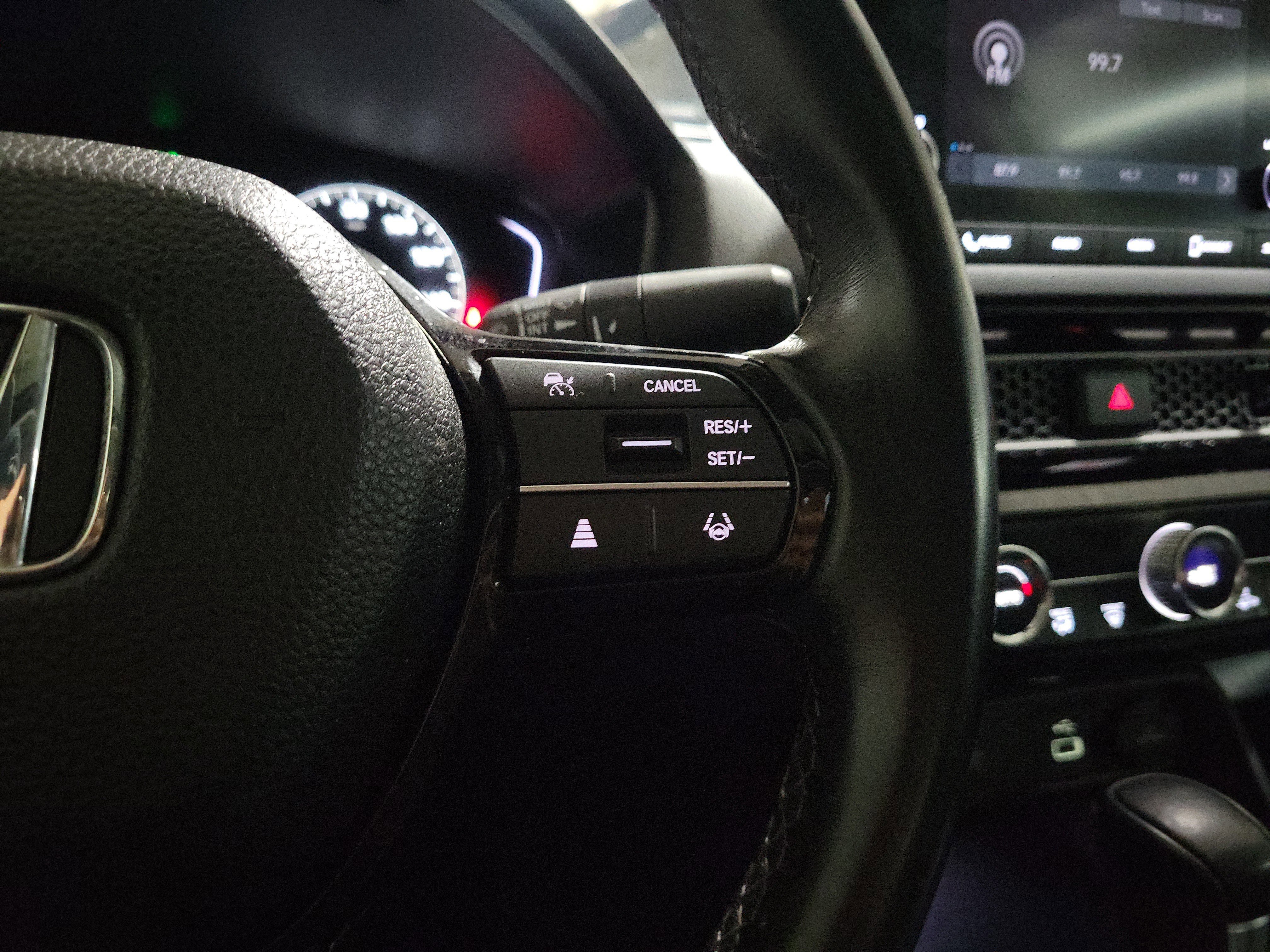 Used 2022 Honda Civic EX image 24