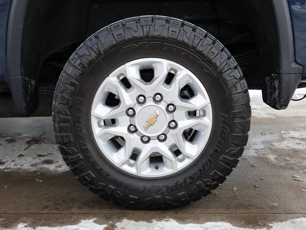 Certified 2021 Chevrolet Silverado 3500 LTZ w/ LTZ Convenience Package image 49