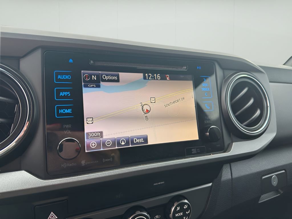 Used 2019 Toyota Tacoma TRD Off-Road w/ Technology Package image 22