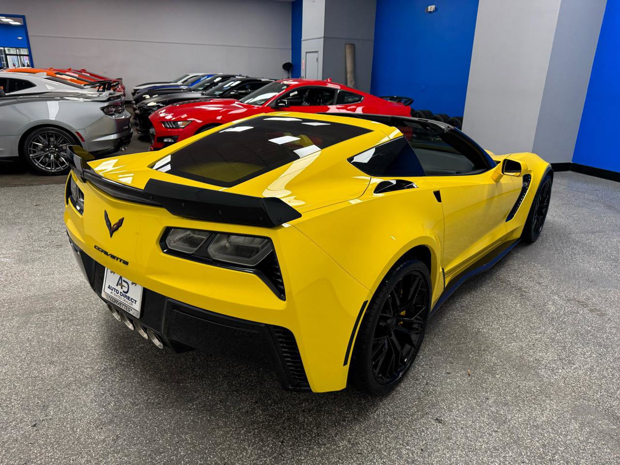 Used 2016 Chevrolet Corvette Z06 w/ 3LZ Preferred Equipment Group image 10