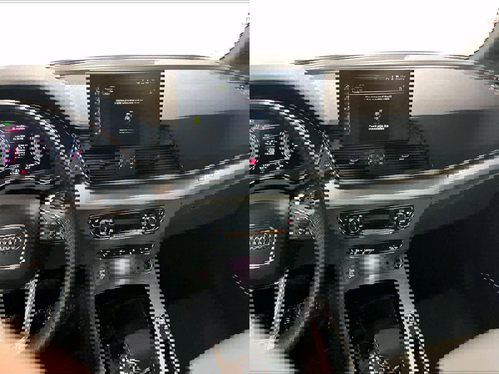 Certified 2024 Audi Q5 2.0T Premium Plus w/ Premium Plus Package image 9