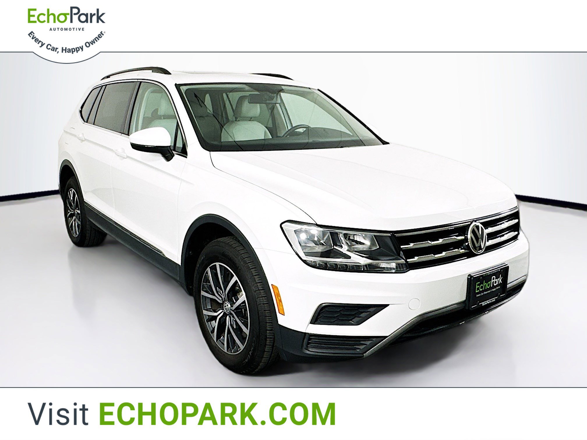 Used 2020 Volkswagen Tiguan SE w/ Panoramic Sunroof Package