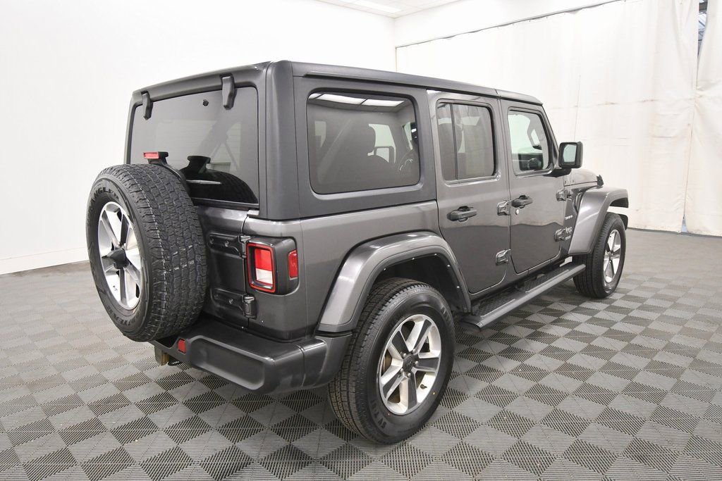 Used 2022 Jeep Wrangler Unlimited Sahara w/ Cold Weather Group image 8