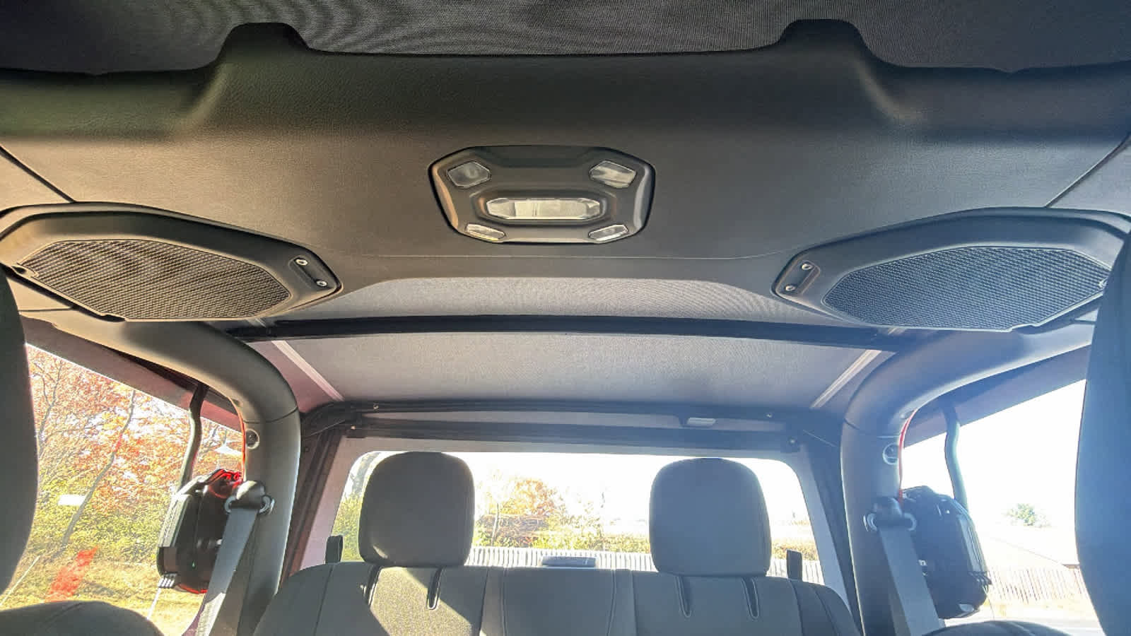 Used 2020 Jeep Wrangler Sport image 21