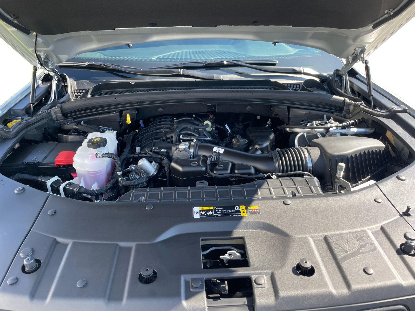 Used 2025 Jeep Grand Cherokee L Altitude image 7