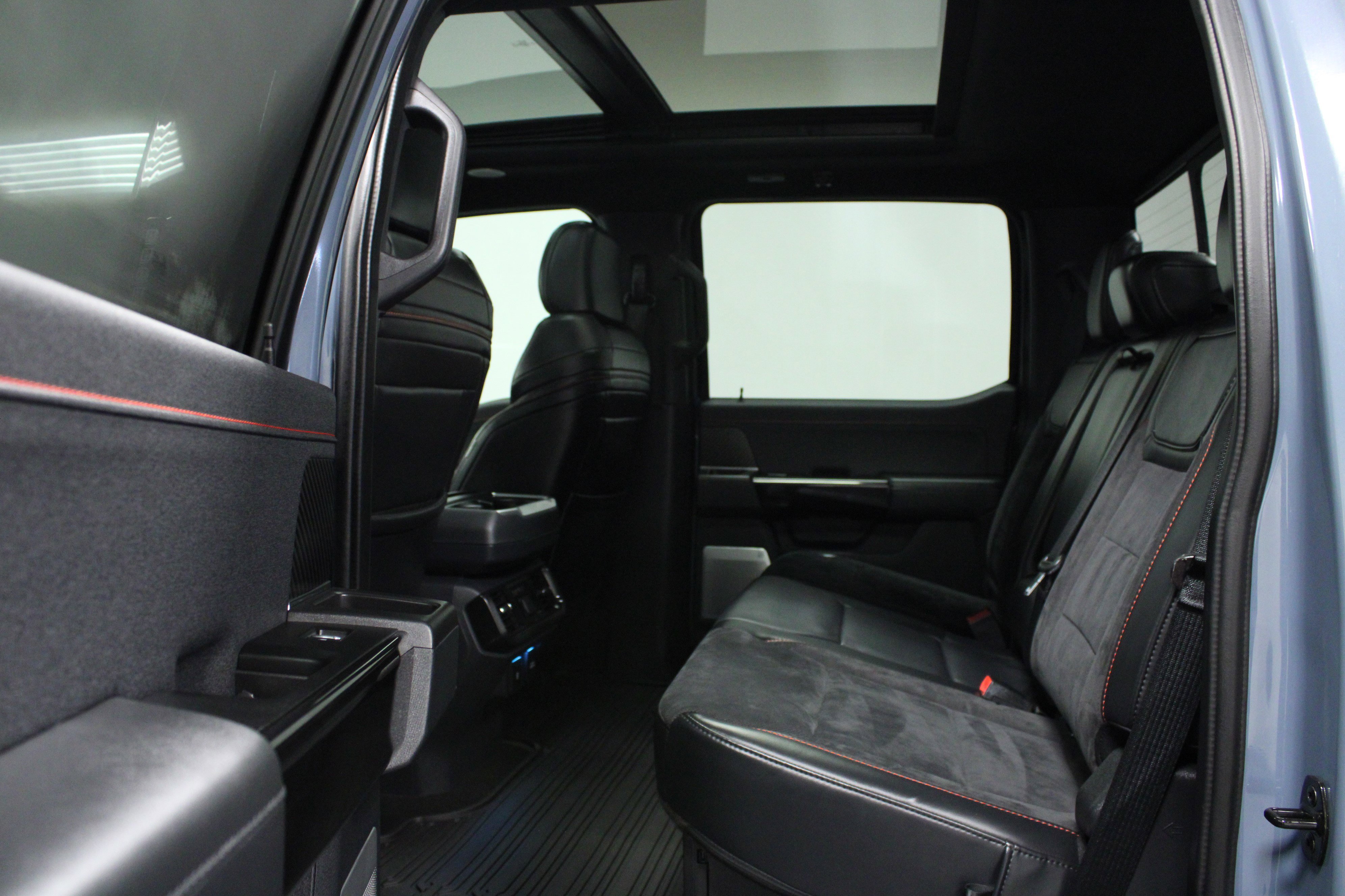 Used 2023 Ford F150 Raptor w/ Equipment Group 802A Raptor R AWD/4WD image 13