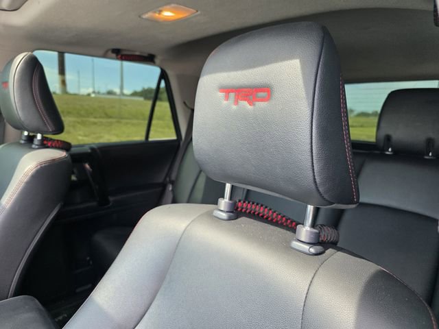 Used 2022 Toyota 4Runner TRD Off-Road Premium AWD/4WD image 12