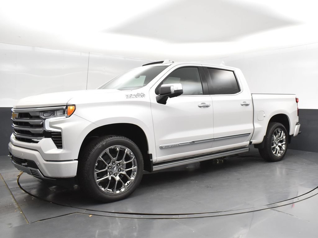 New 2025 Chevrolet Silverado 1500 High Country AWD/4WD image 3
