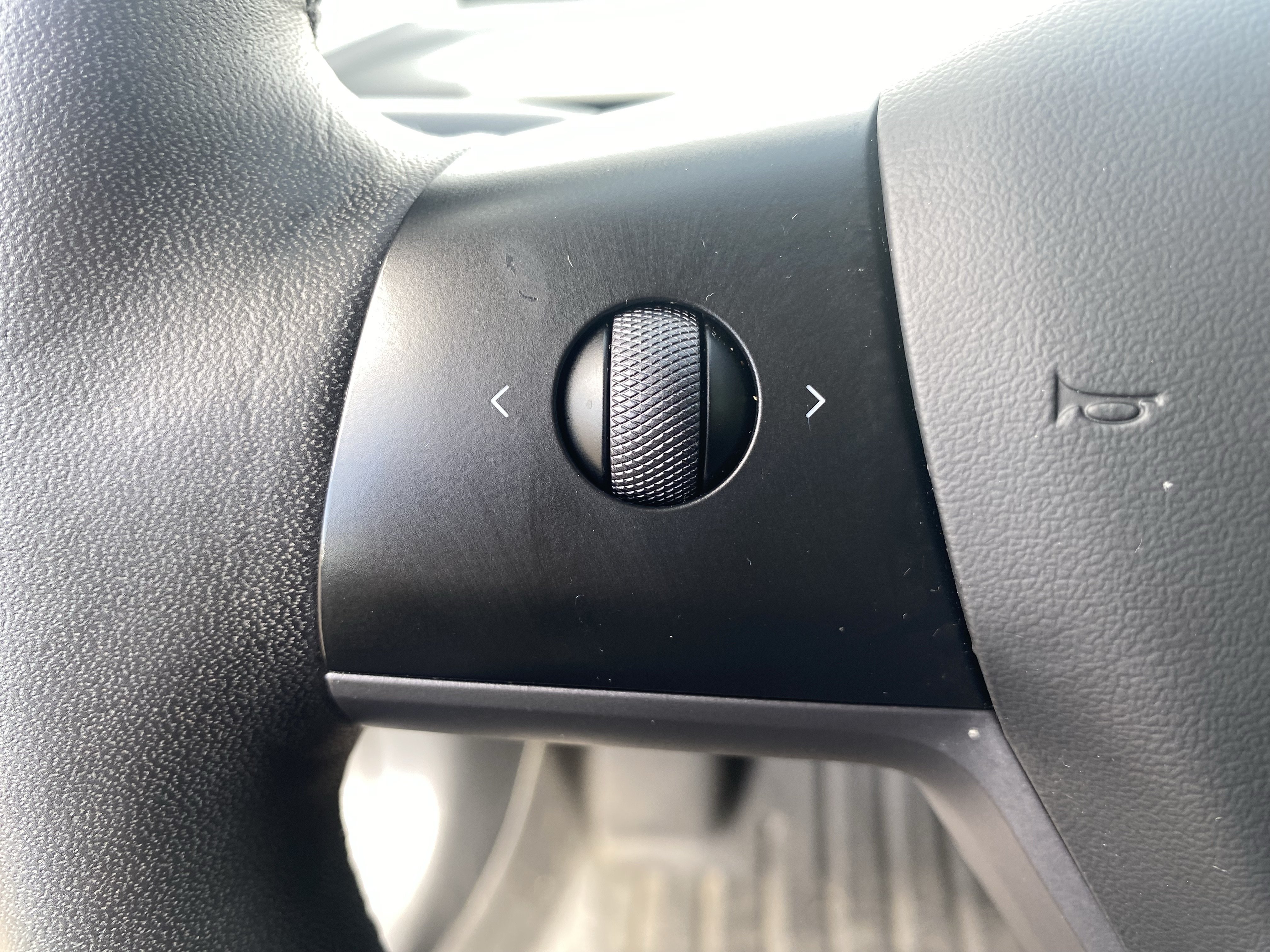 Used 2023 Tesla Model 3 Standard Range RWD image 27
