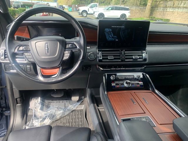Certified 2023 Lincoln Navigator L Reserve image 22
