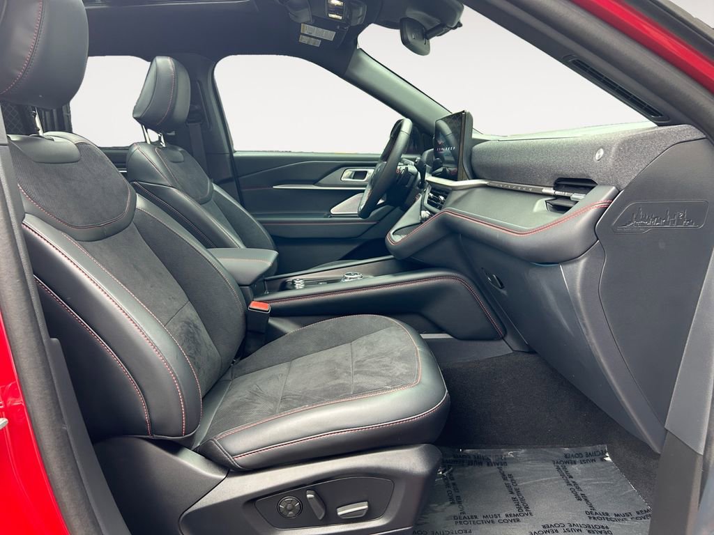 Used 2025 Ford Explorer ST w/ Sun And Sound Package AWD/4WD image 24