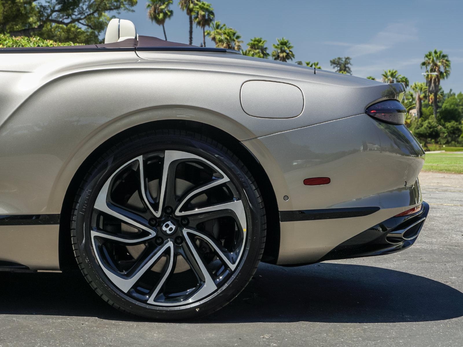 New 2026 Bentley Continental GT S AWD/4WD image 4