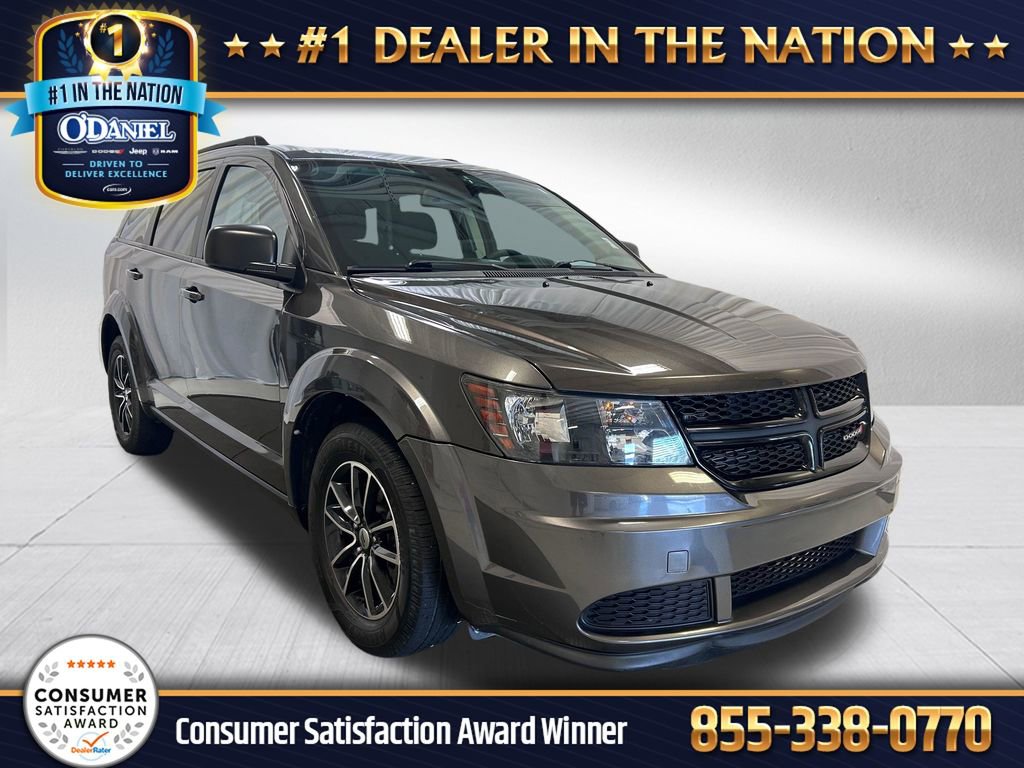 Used 2018 Dodge Journey SE w/ Connectivity Group FWD image 1