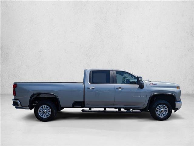 Used 2026 Chevrolet Silverado 2500 LT w/ Z71 Off-Road Package AWD/4WD image 4