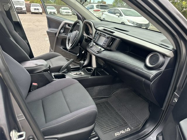 Used 2017 Toyota RAV4 XLE w/ Plus Extra Value Package AWD/4WD image 26