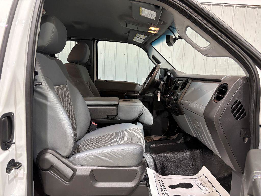 Used 2016 Ford F350 XL w/ Power Equipment Group AWD/4WD image 12