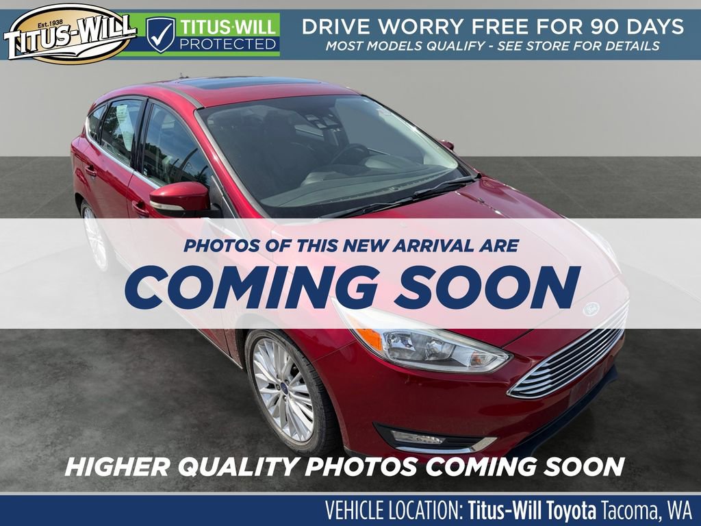 Used 2017 Ford Focus Titanium w/ Titanium Technology Package FWD image 1