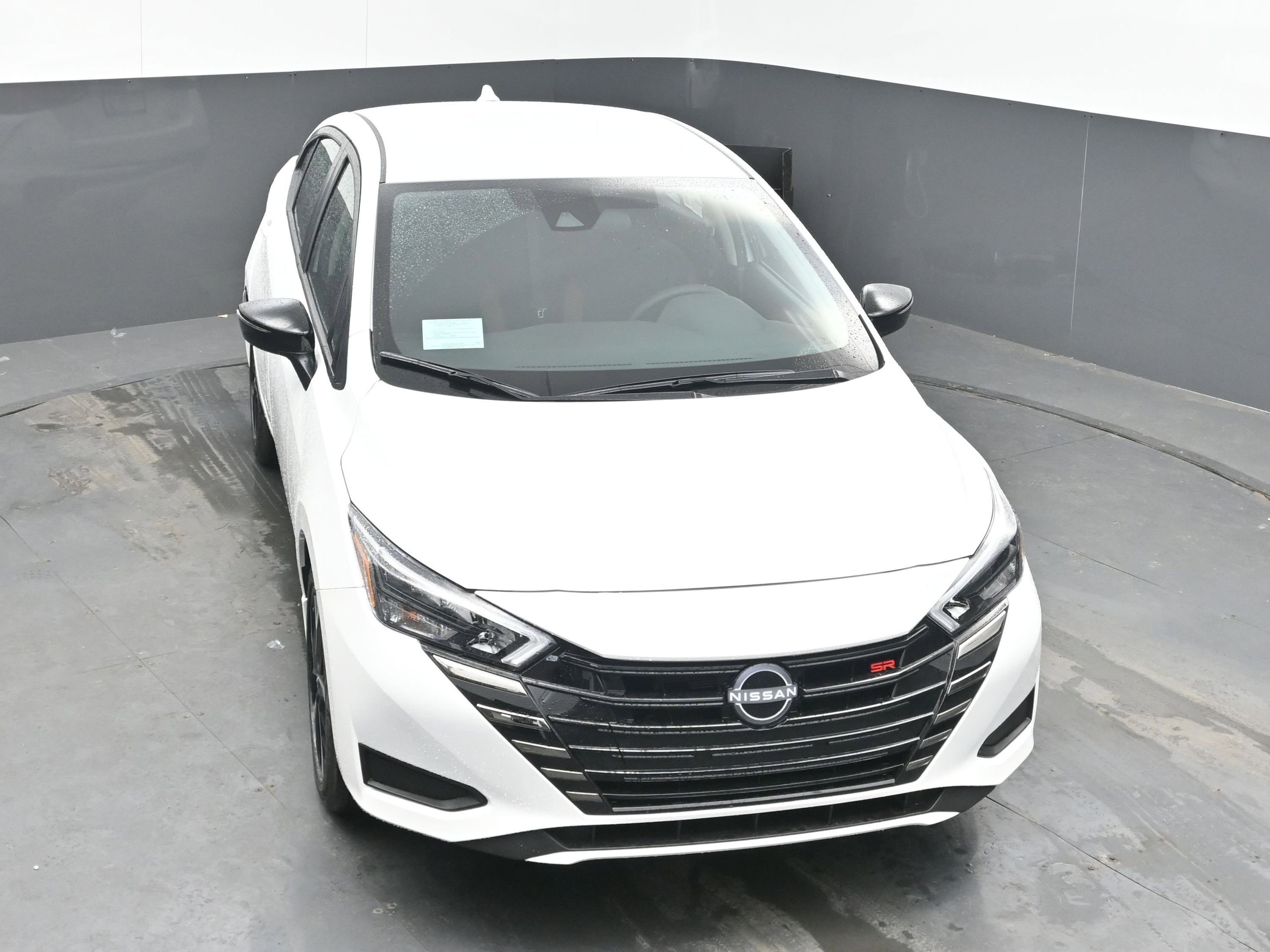 New 2025 Nissan Versa SR image 31