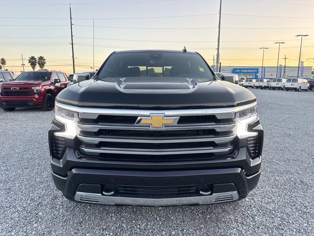 New 2026 Chevrolet Silverado 1500 High Country image 2