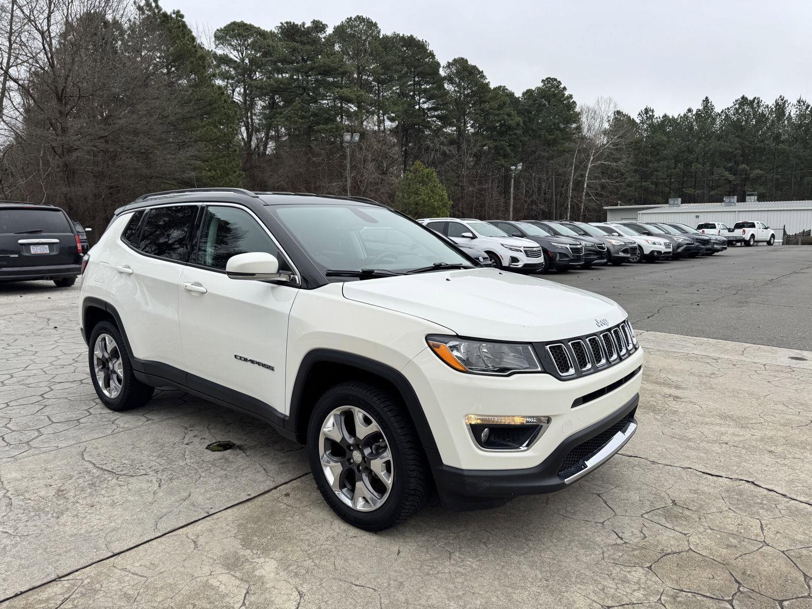 Used 2019 Jeep Compass Limited w/ Safety & Security Group image 16