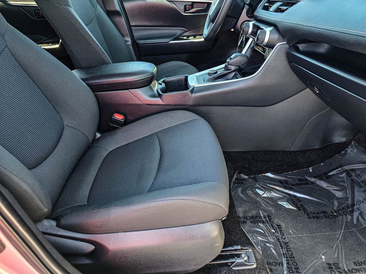 Used 2025 Toyota RAV4 LE image 35