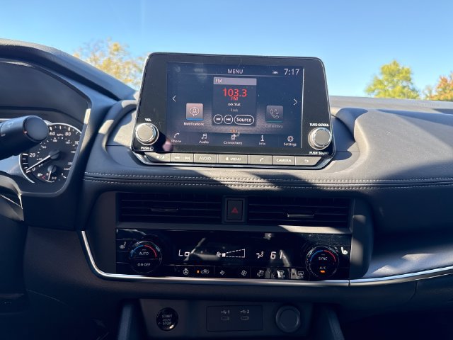 New 2027 Nissan Rogue SV w/ Cold Weather Package AWD/4WD image 21