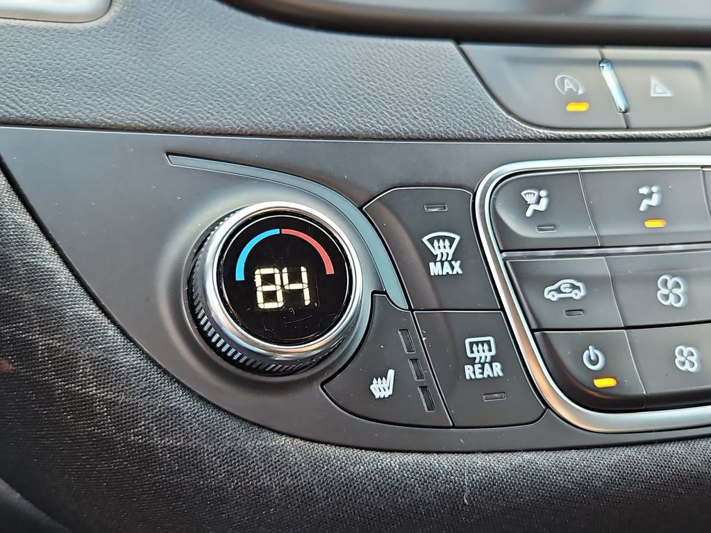 Used 2024 Chevrolet Malibu LT image 18