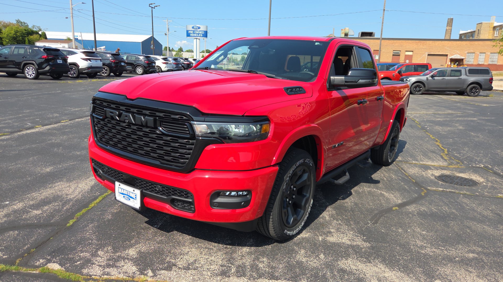 Used 2025 RAM 1500 Big Horn AWD/4WD image 3