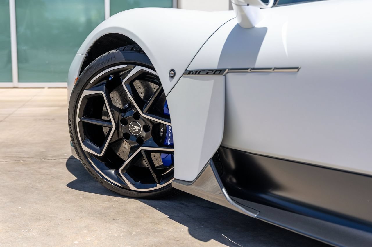 Used 2022 Maserati MC20 Coupe RWD image 15