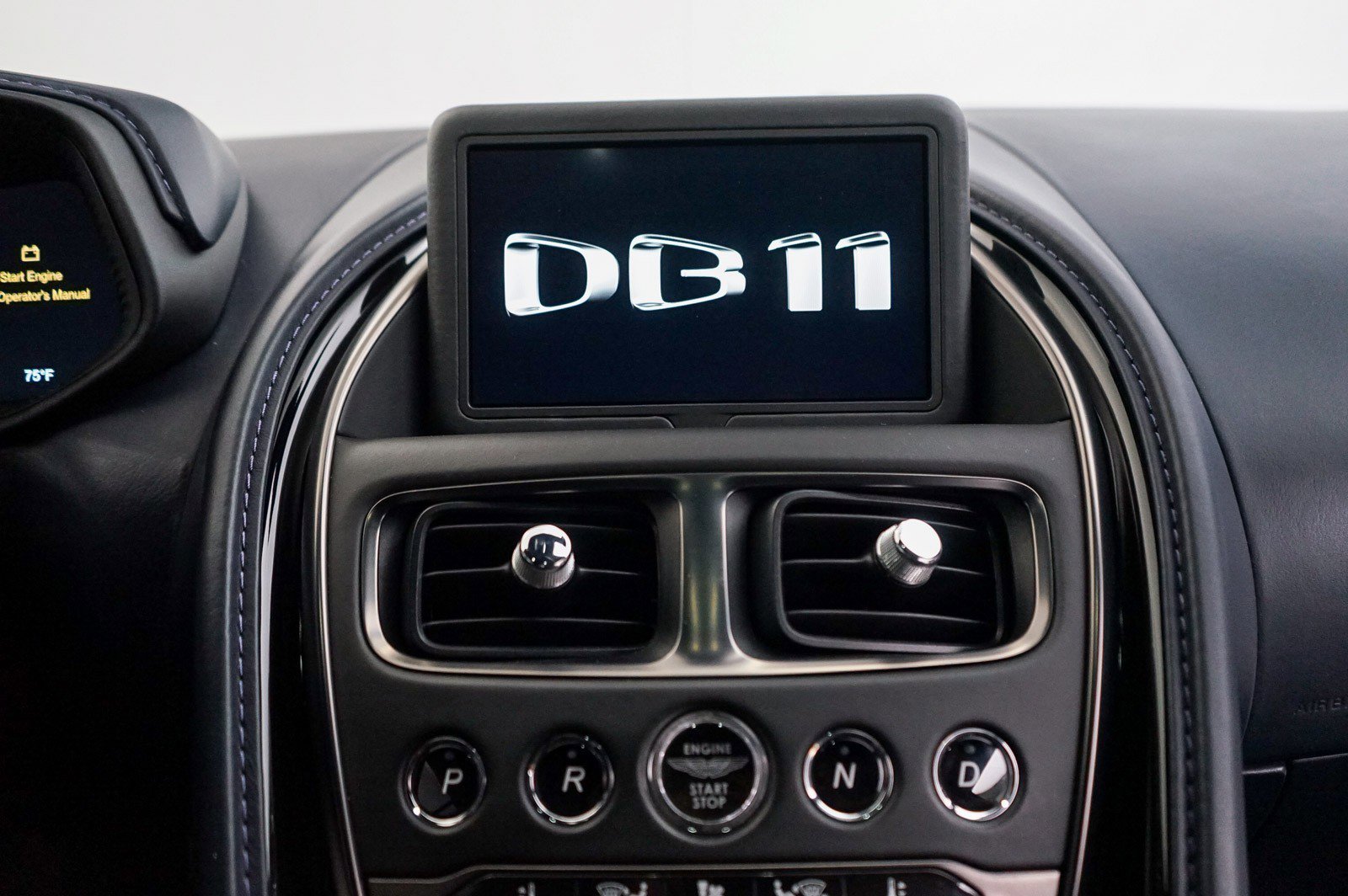 Used 2017 Aston Martin DB11 V12 image 34