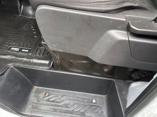 Used 2017 Ford Transit 350 XLT image 10