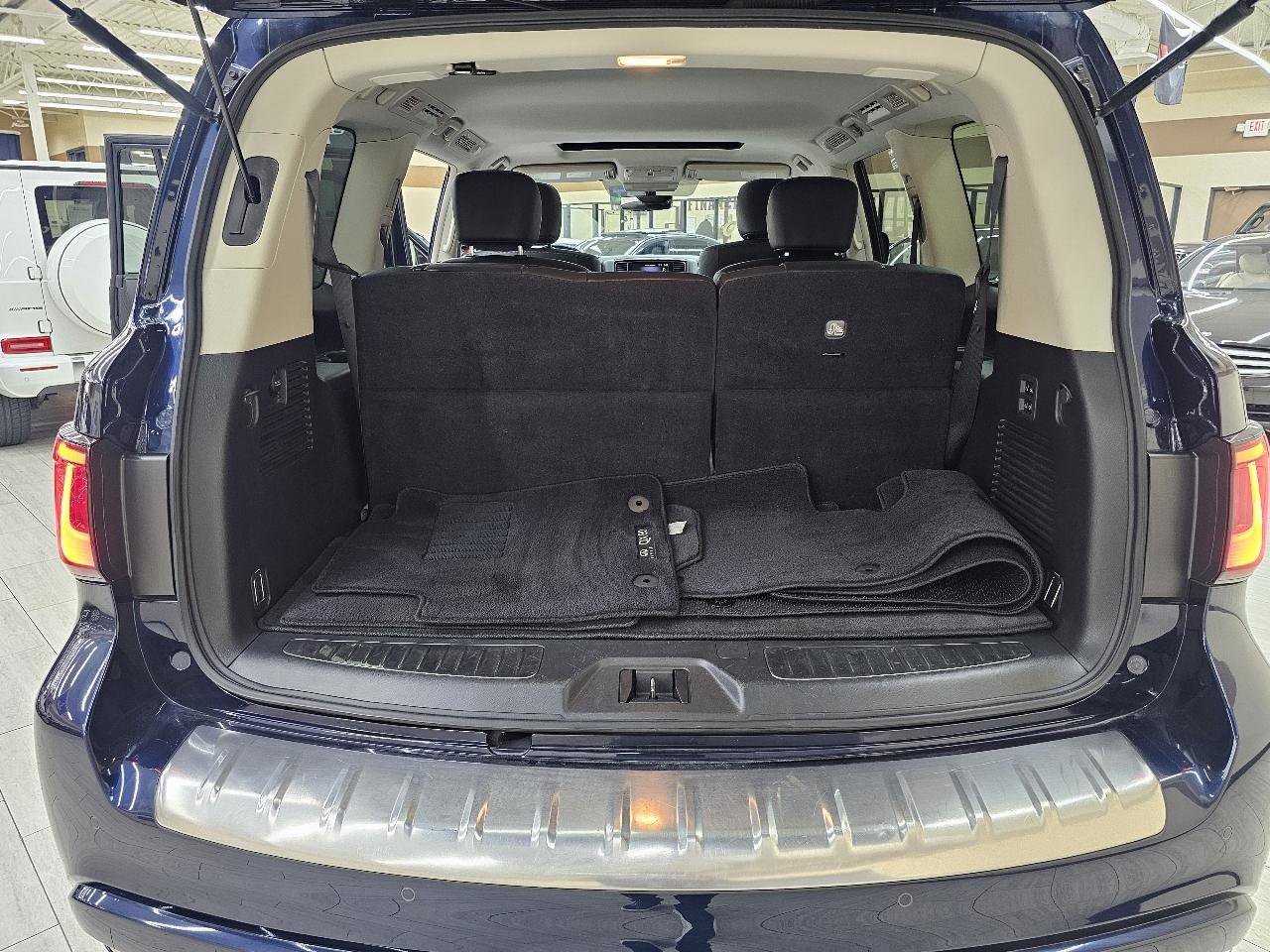 Used 2021 INFINITI QX80 Luxe w/ Cargo Package RWD image 13