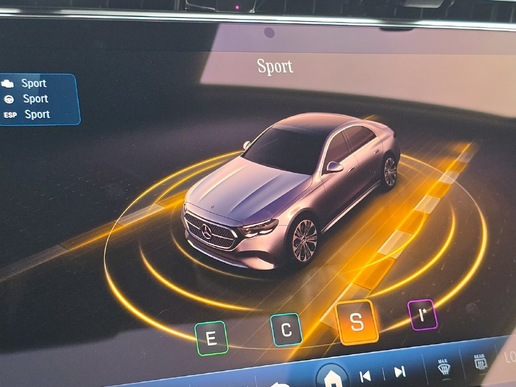 New 2027 Mercedes-Benz E 350 4MATIC Sedan image 34