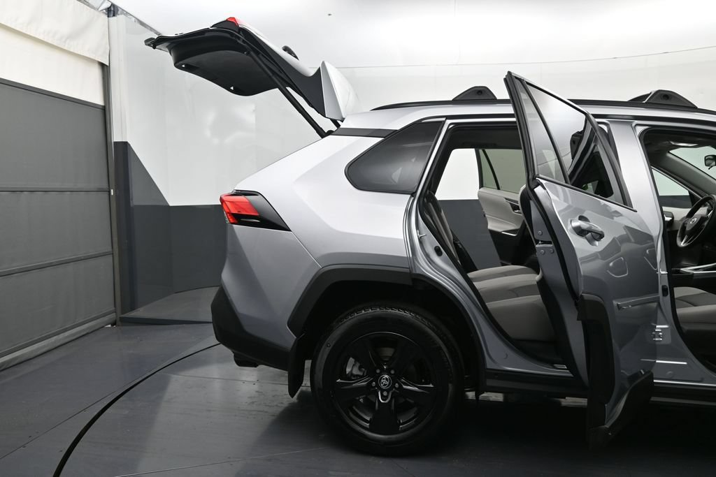 Used 2024 Toyota RAV4 XLE w/ Convenience Package AWD/4WD image 10