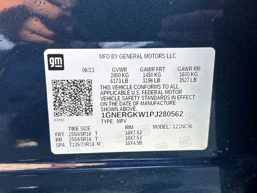 Used 2023 Chevrolet Traverse LT FWD image 28