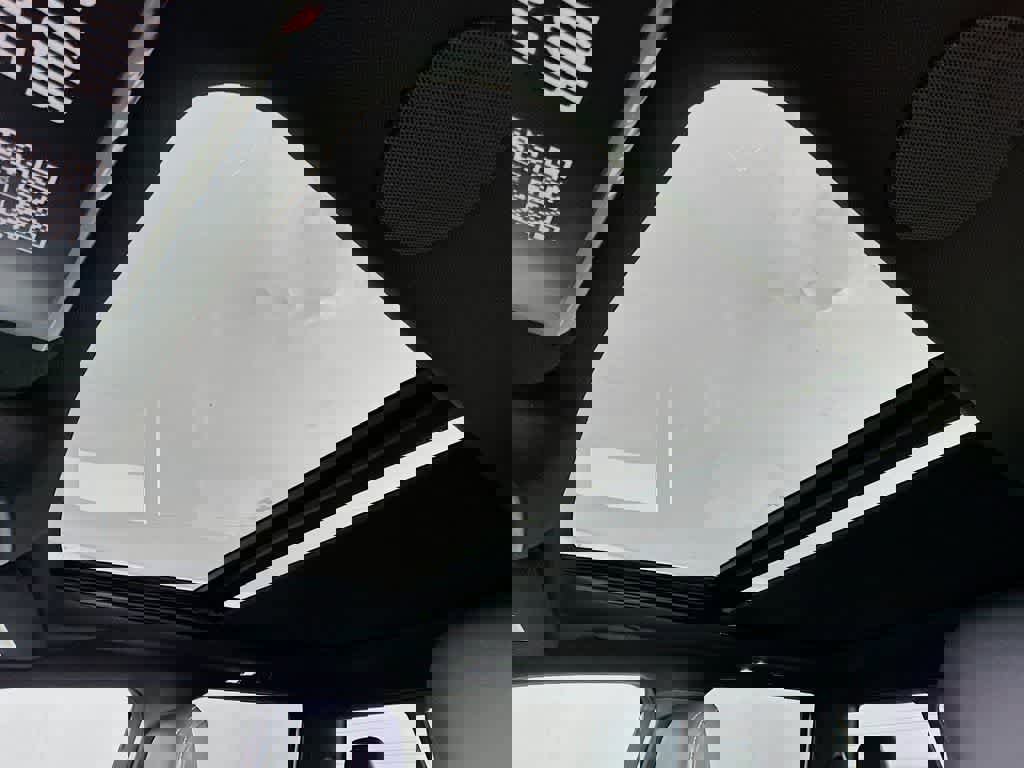 New 2025 Ford F150 Lariat w/ Equipment Group 502A High image 32