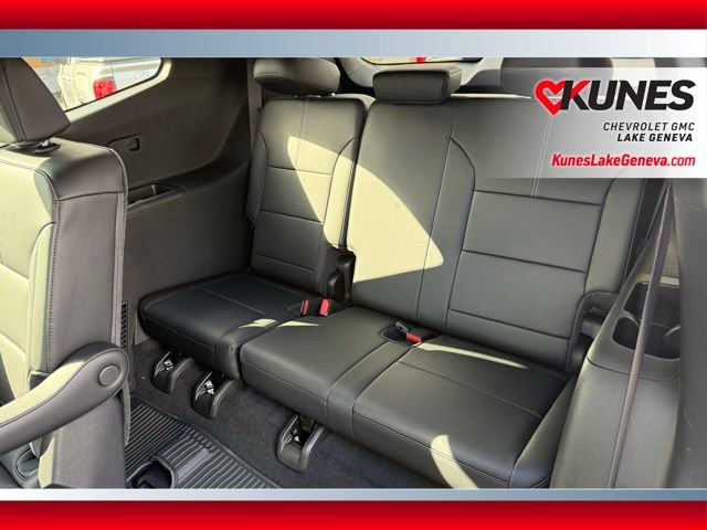 New 2026 GMC Acadia Elevation image 15