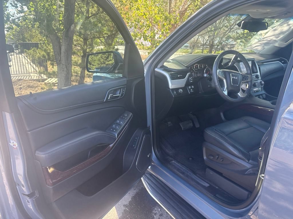 Used 2015 GMC Yukon SLT w/ Open Road Package RWD image 17