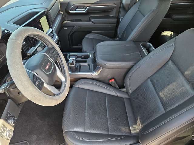 Used 2024 GMC Sierra 1500 SLT AWD/4WD image 13