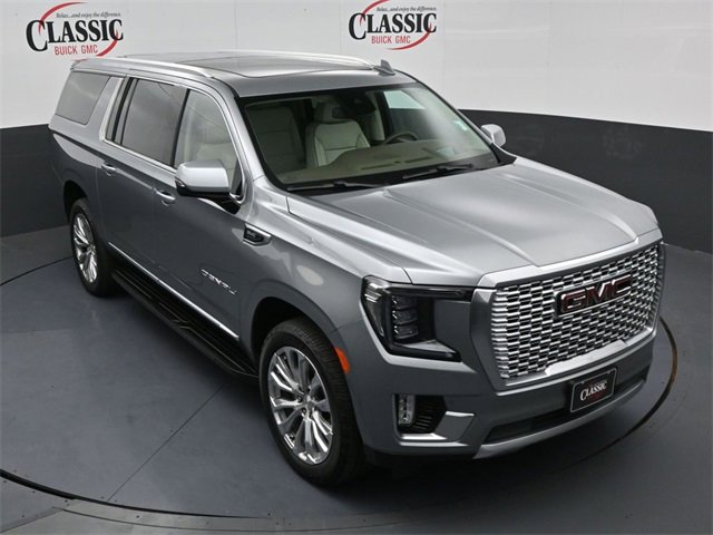 Used 2023 GMC Yukon XL Denali image 20