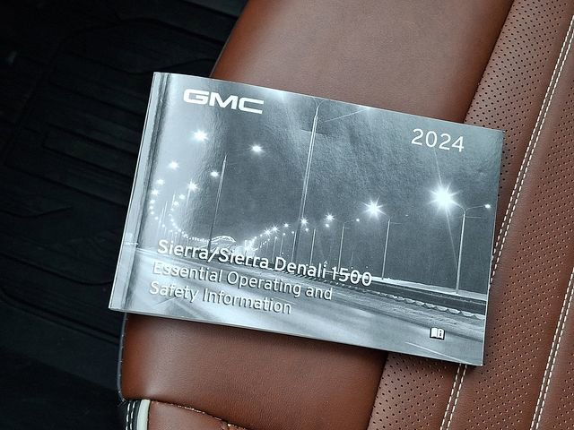 Used 2024 GMC Sierra 1500 Denali Ultimate AWD/4WD image 30