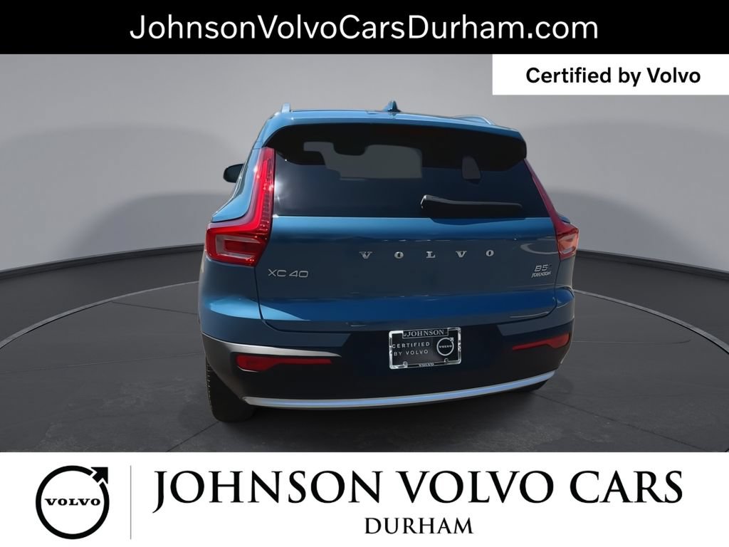 Used 2023 Volvo XC40 B5 Plus w/ Protection Package Premier AWD/4WD image 8