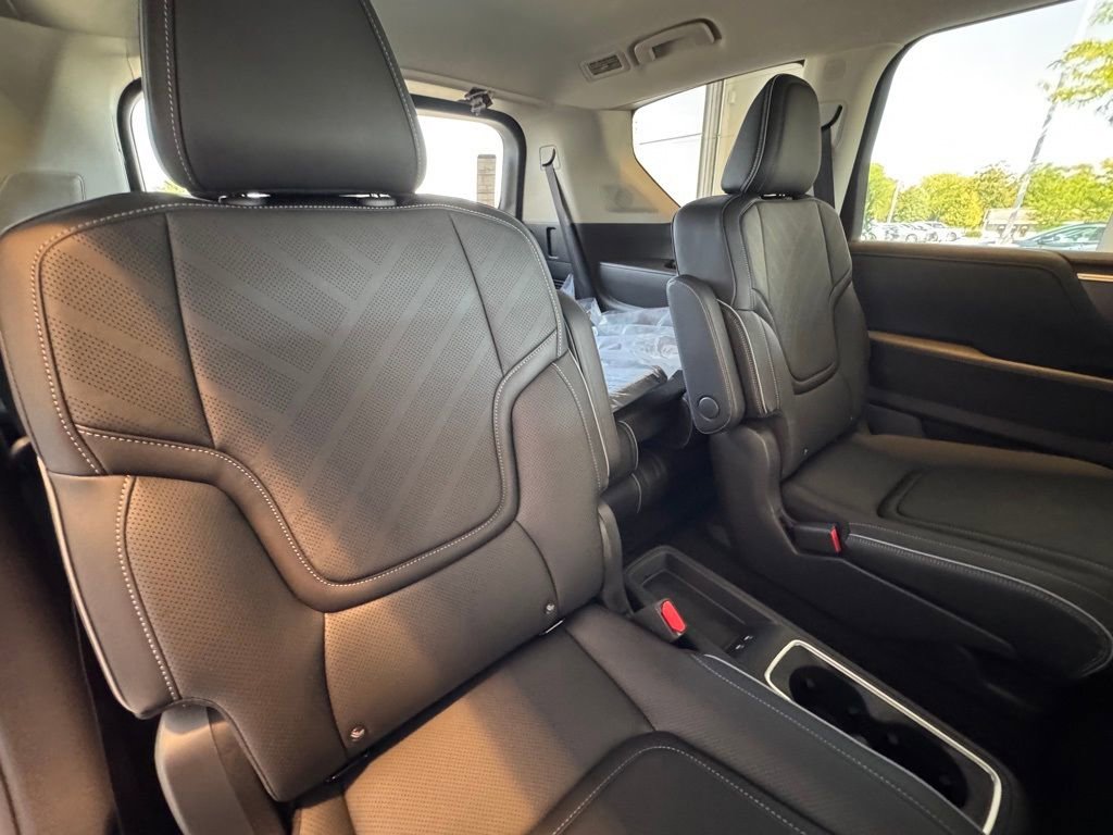 Certified 2026 INFINITI QX80 Luxe w/ Exterior Package image 24